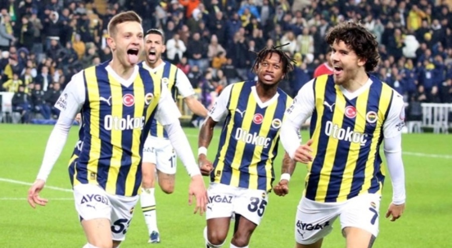 Szymanski'den Mourinho sözleri: 'Fenerbahçe'ye gelmesinin ardından...'