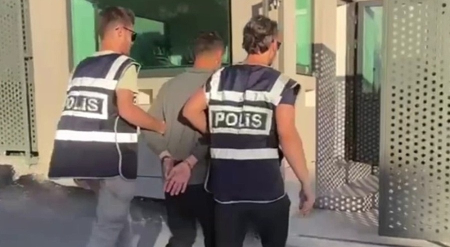 İzmir'de aranan 12 şüpheli yakalandı