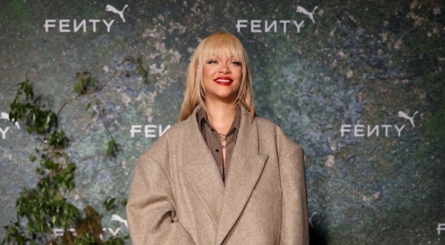Rihanna'nın neden saçlarını boyattığı ortaya çıktı