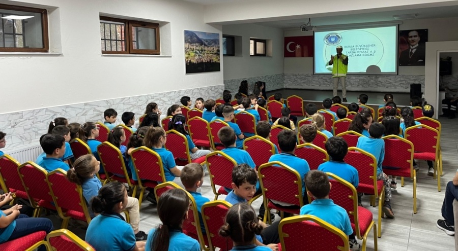 Bursa Büyükşehir Belediyesi'nden haşereyle mücadele eğitimi