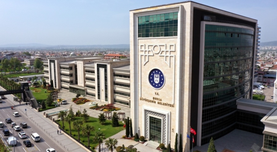 Bursa Büyükşehir'den Ana Kucağı, BUSMEK ve YKS kursları kapatılacak iddialarına yanıt