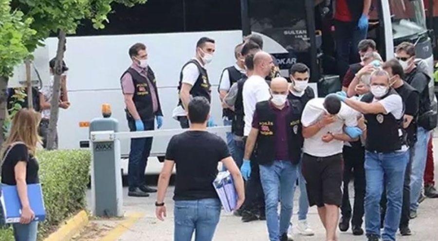 Sosyal medya ilanlarıyla fuhuş! 11 şüpheli gözaltına alındı