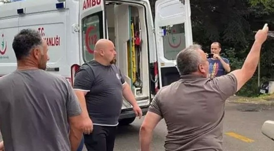 Otomobille motosiklet çarpıştı: "Bile bile vurdun"