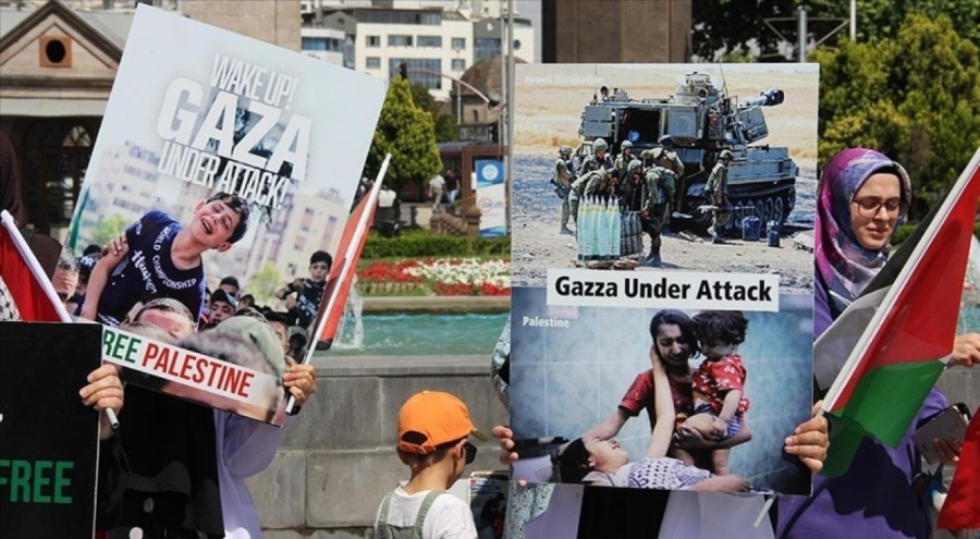 Sağlık çalışanlarından Gazze için "sessiz yürüyüş"