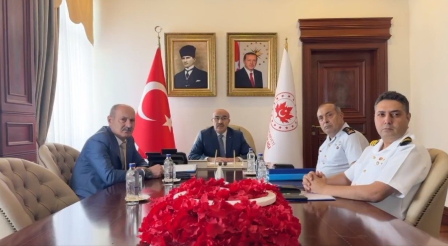 Bursa Valisi Demirtaş: "Bayram tatilinde 29 bin 242 personel görevinin başında olacak"