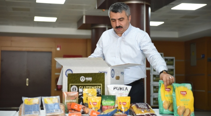Yıldırım Belediyesi çölyak hastalarına glütensiz gıda kolisi dağıttı
