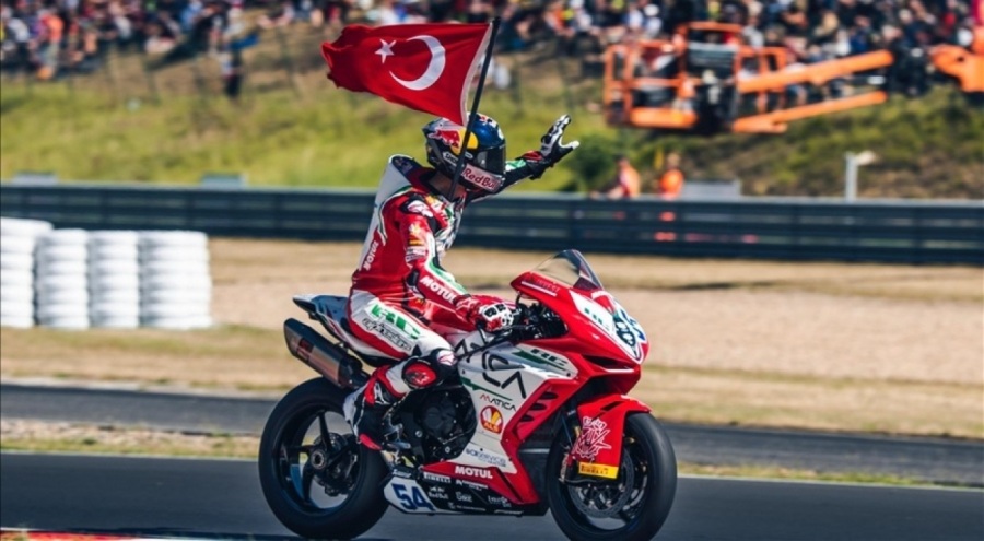 Milli motosikletçiler İtalya'da piste çıkacak