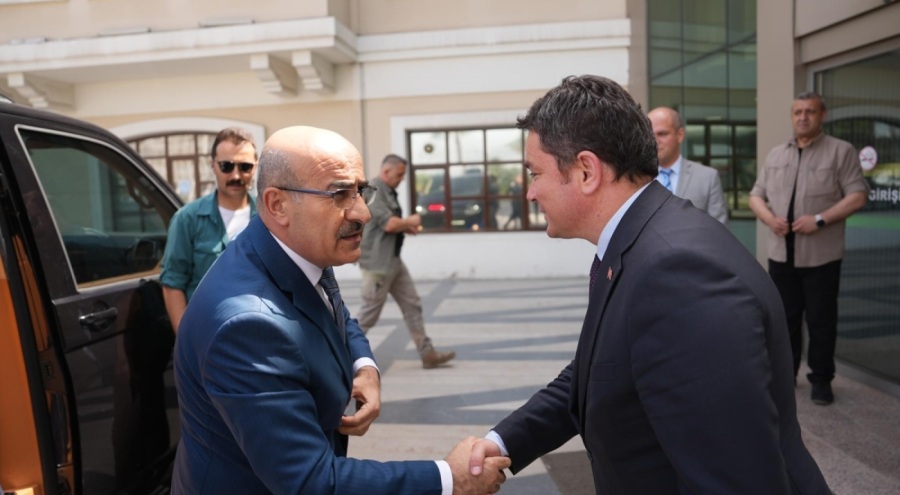 Bursa Valisi Demirtaş'tan Başkan Aydın'a iade-i ziyaret