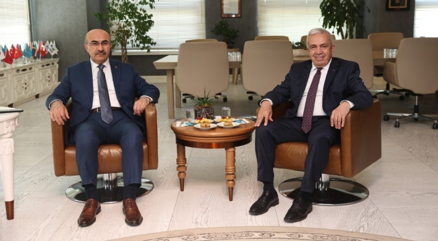 Bursa Valisi Demirtaş'tan Başkan Özdemir'e ziyaret