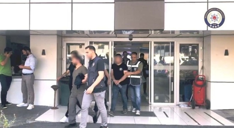 Bursa'da "müstehcen yayın" operasyonu: 24 kişi gözaltında