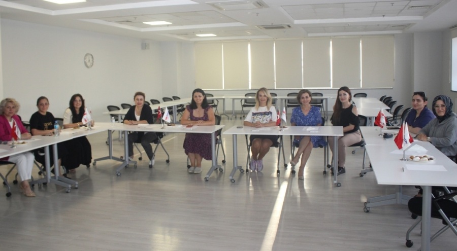 TOSYÖV Bursa'dan kadın üyelerine özel eğitim