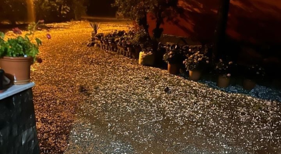 Sakarya'nın sahil ilçelerini dolu vurdu