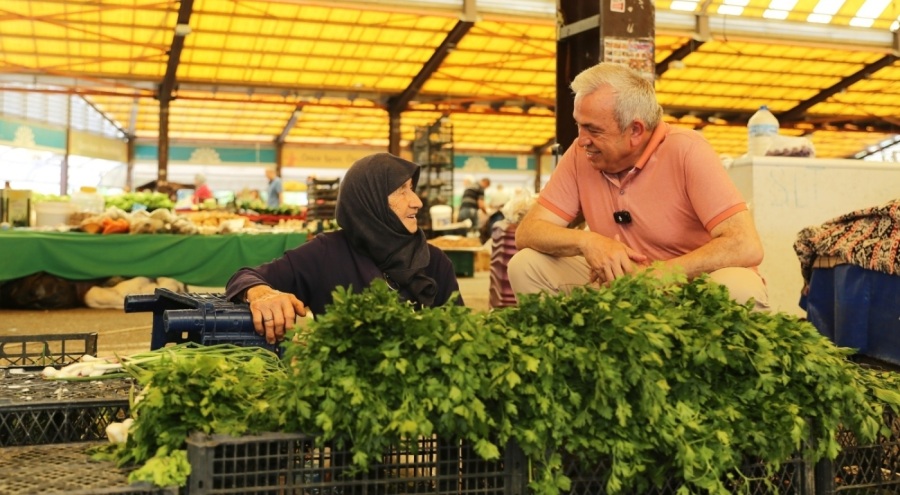 Bursa'da üretici pazarlarıyla hem çiftçi hem Nilüferli kazanıyor