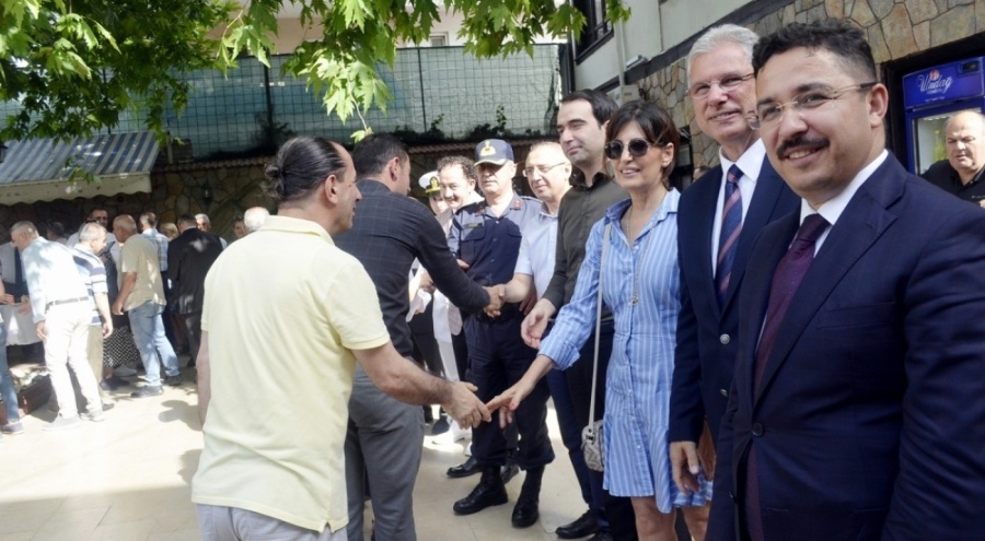 Bursa Mudanya'da protokol bayramlaştı