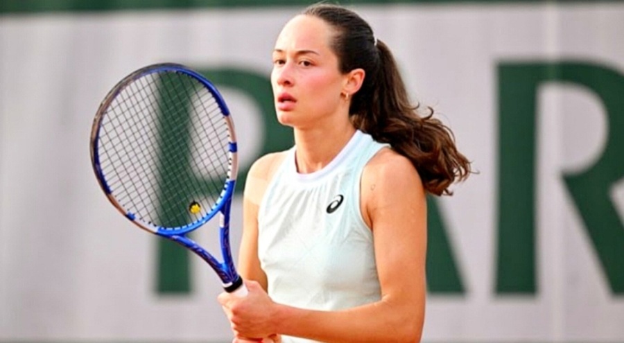 Milli tenisçi Zeynep Sönmez'den kariyerinin en büyük galibiyeti