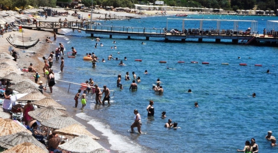 Bodrum'da bayram yoğunluğu: Nüfus 1 milyona ulaştı