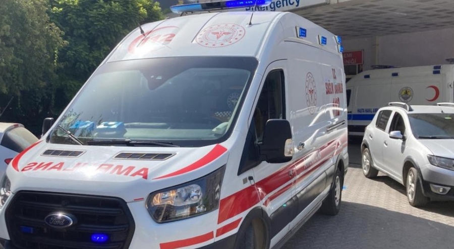 Denizde kalp krizi geçiren genç adam öldü