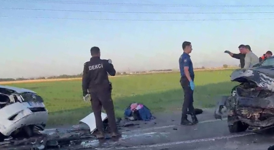 Katliam gibi kaza! 4 ölü, 2 bebek yaralı