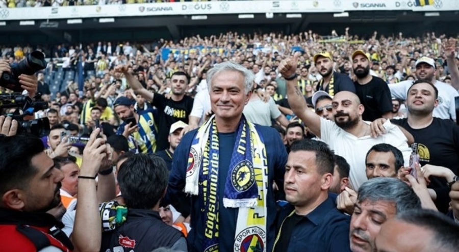 Mourinho, milli maçın ardından 3 oyuncusuna övgüler yağdırdı
