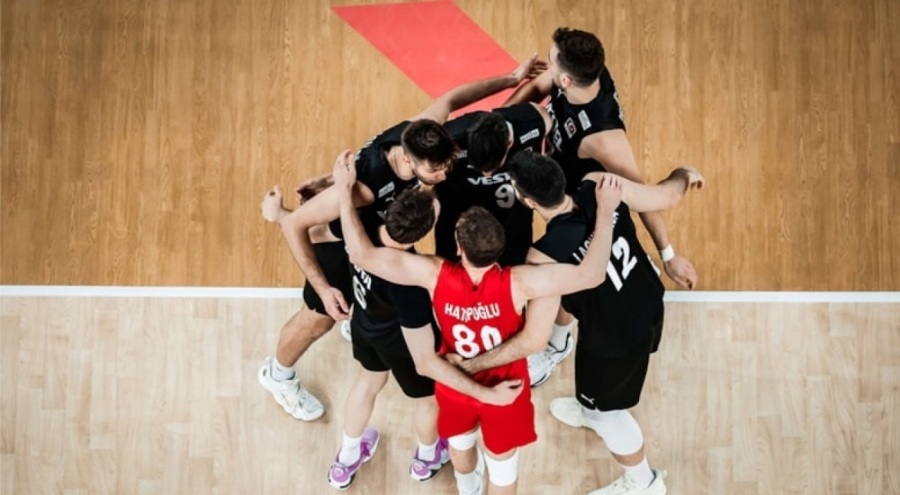 A Milli Erkek Voleybol Takımı, Milletler Ligi'nde Arjantin'e yenildi