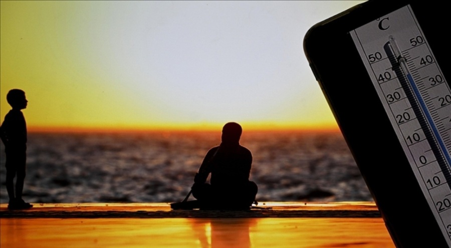 Hindistan'da aşırı sıcaklar can aldı