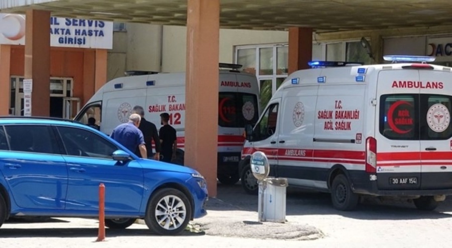 Hakkari'de bir evde kadın ve erkek cesedi bulundu