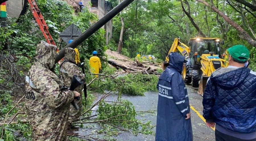 Orta Amerika'da şiddetli yağış: 30 ölü