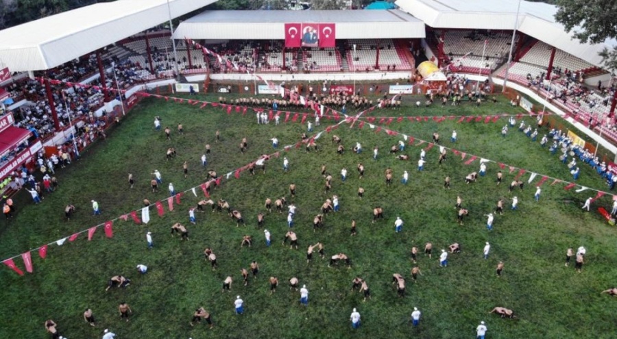 Kırkpınar'a ziyaretçi akını: Otellerde yer kalmadı