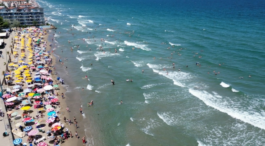 Tekirdağ sahillerinde bayram tatili yoğunluğu devam ediyor