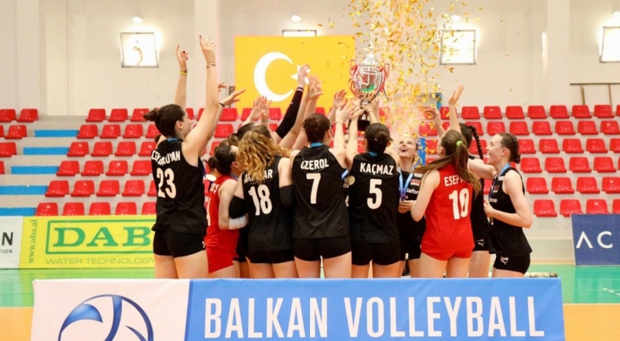18 Yaş Altı Kadın Milli Voleybol Takımı Balkan şampiyonu oldu