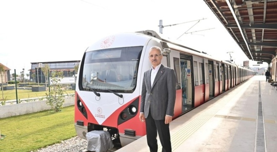 Bakan Uraloğlu: Bayramda 7 milyon 519 bin 428 kişi demiryollarını kullandı