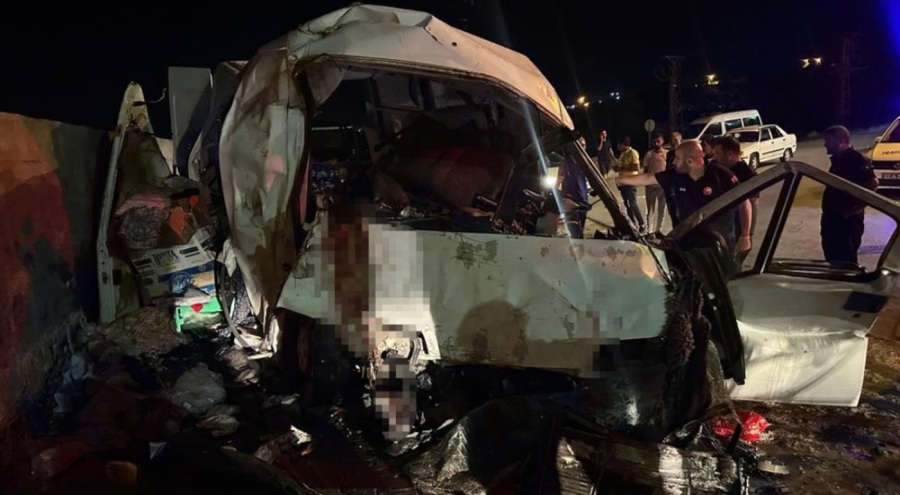 Elazığ'da korkunç kaza: 1 ölü, 7 yaralı