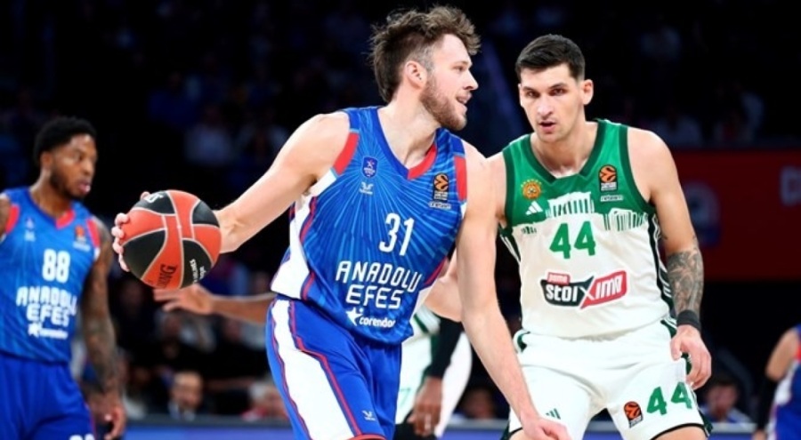 Kızılyıldız, Anadolu Efes'ten ayrılan Mike Daum'u kadrosuna kattı