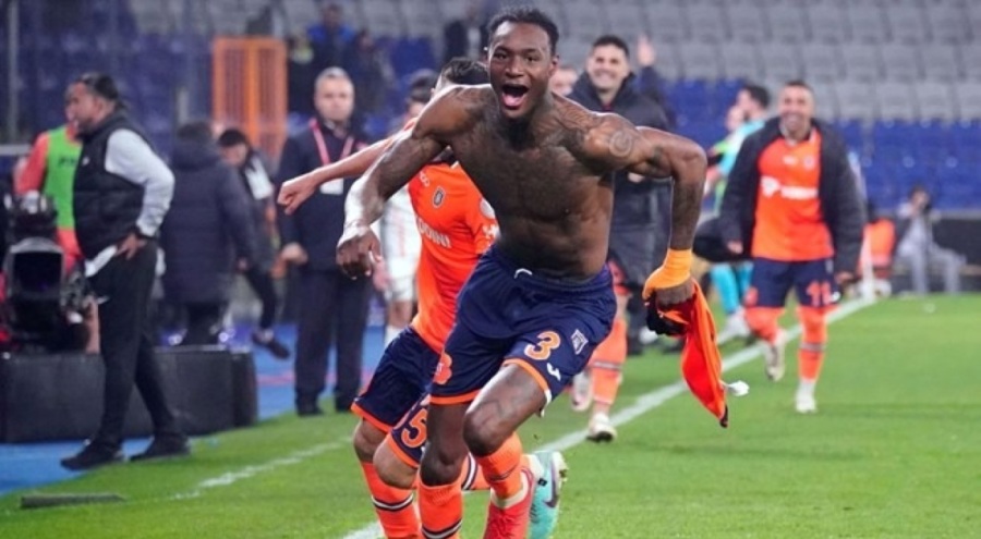 Başakşehir, Opoku ile 3 yıllık sözleşme imzaladı