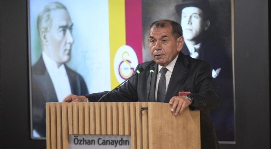 Galatasaray Kulübü Başkanı Özbek'ten A Milli Futbol Takımı'na destek açıklaması