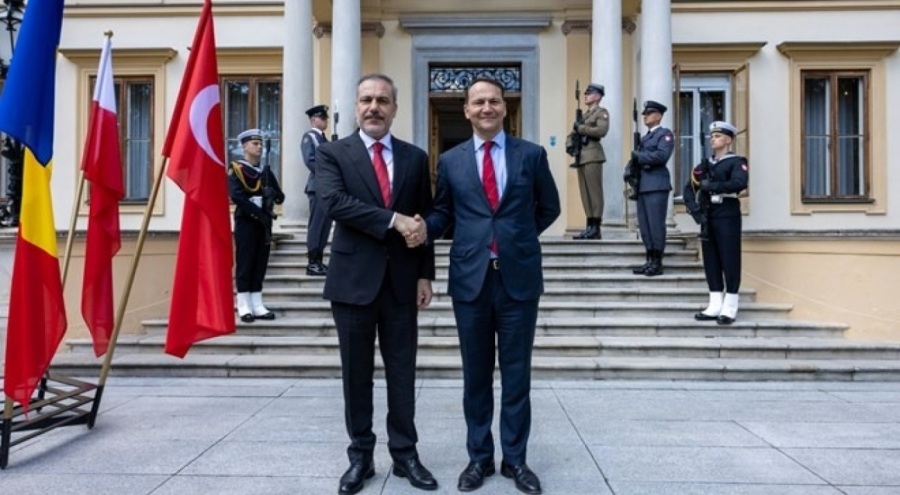 Dışişleri Bakanı Fidan: İsrail'i destekleyen ülkeler çok geç olmadan tutumlarını gözden geçirmeli