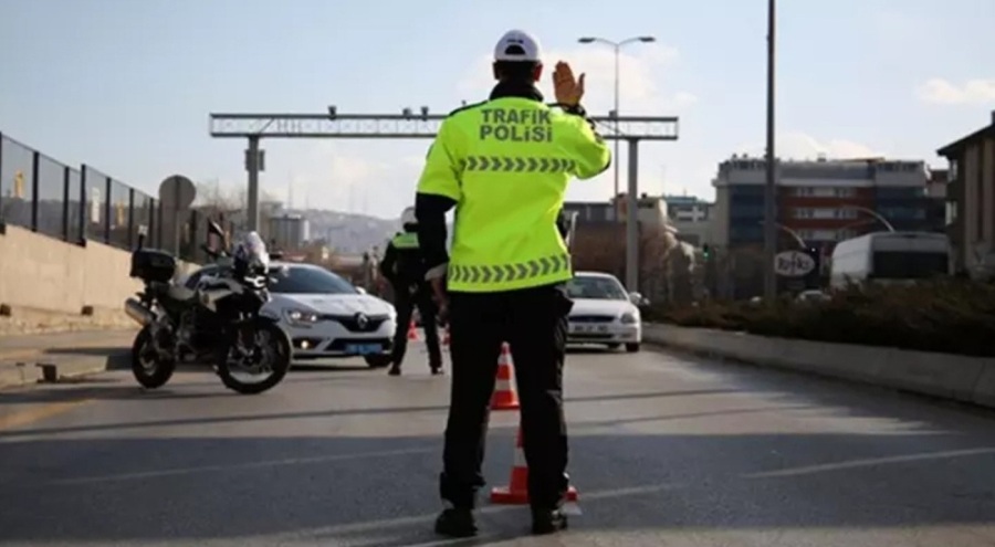 TEM Otoyolu Kocaeli Hereke geçişi geçici trafiğe kapatıldı