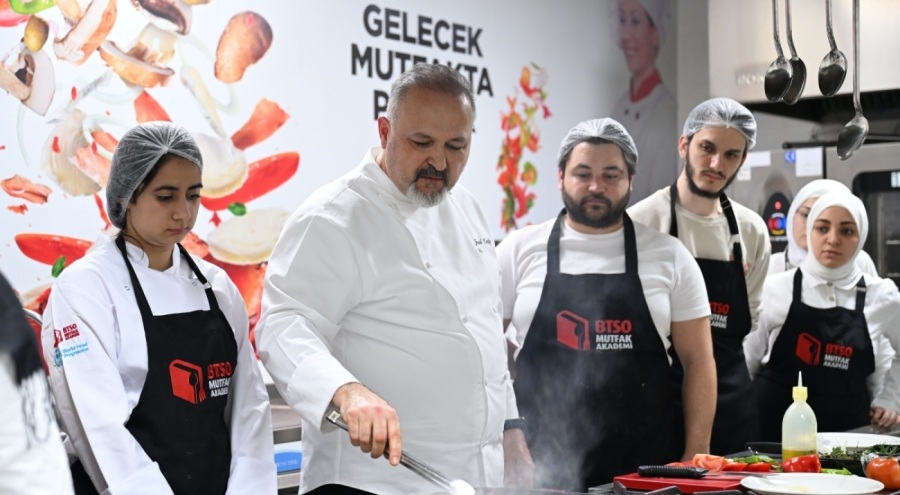 BTSO öncülüğünde Mutfak Akademi' eğitim programları sürüyor