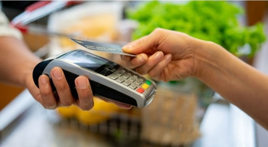 Tüketici örgütlerinden sadece kredi kartıyla satış yapan işletmelere tepki geldi