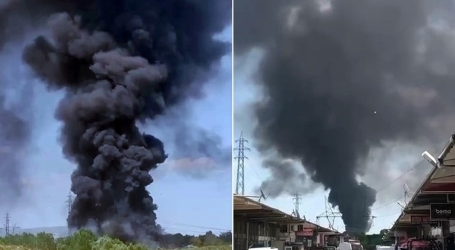 Sakarya'da yangın! Gökyüzünü siyah dumanlar kapladı
