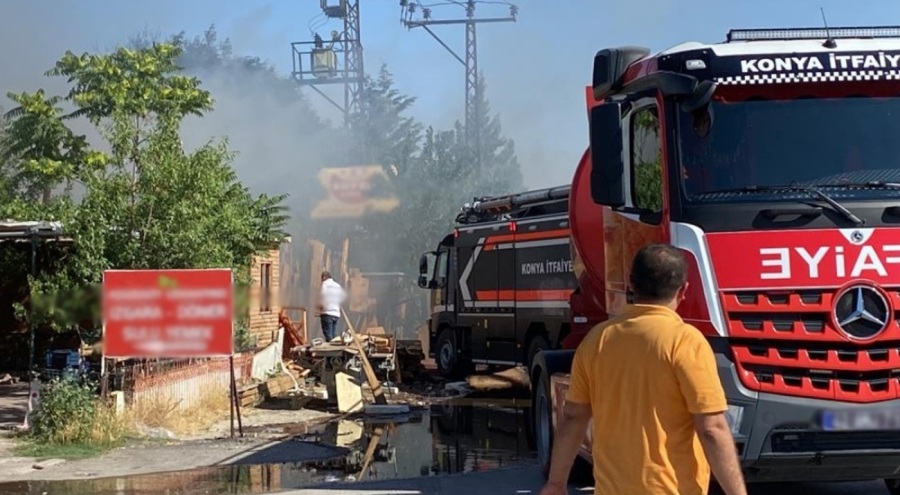 Sanayi sitesinde yangın