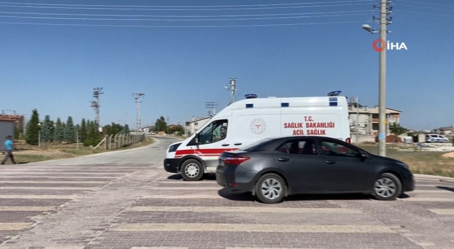 Alkollü sürücü dehşet saçtı! Kendisini uyaran sürücüyü bıçakladı