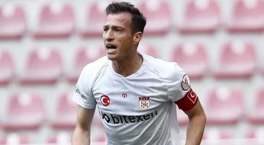 Sivasspor'dan Hakan Arslan'a olay yanıt: "Zeki, çevik, ahlaklı..."
