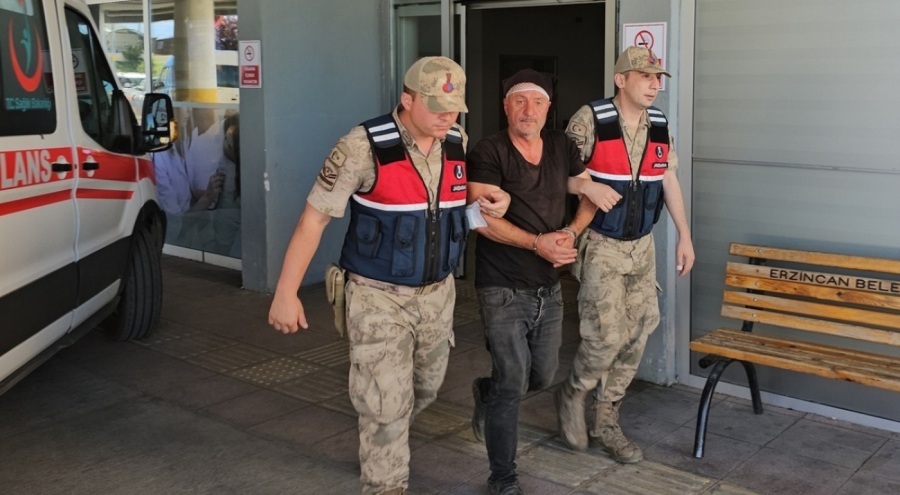 Ağaç kesme meselesi nedeniyle tartıştığı akrabasını tüfekle öldürdü