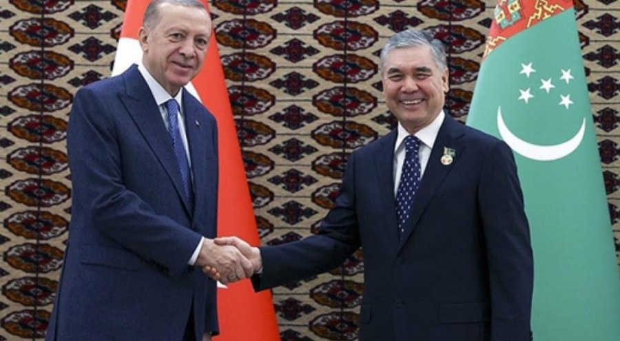 Cumhurbaşkanı Erdoğan, Türkmenistan lideri ile görüştü