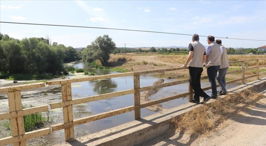 Kuruma noktasına gelen Tunca Nehri'nden 'kesintili sulama' yapılacak