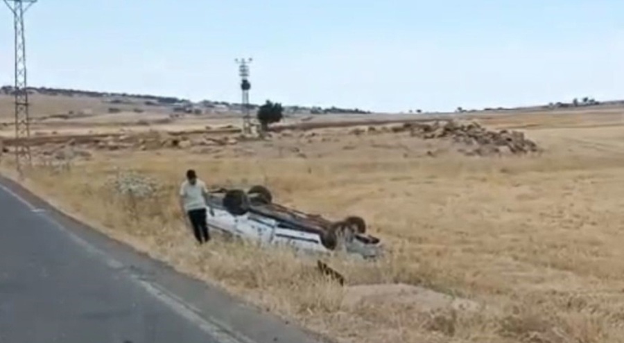 İki otomobil çarpıştı! 2 yaralı