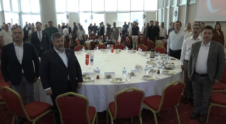 TR Düşünce Kulübü ilçe belediye başkanları ile bir araya geldi