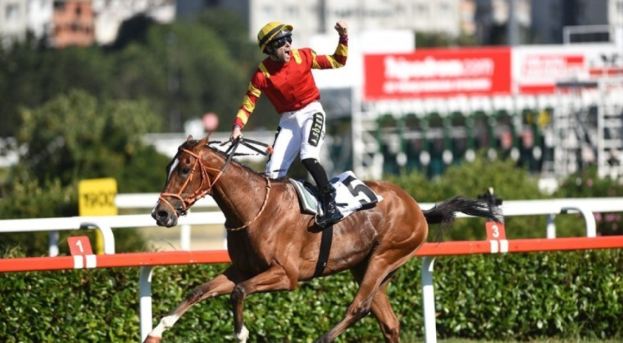 98. Gazi Koşusu'nu Dragon Flame kazandı!