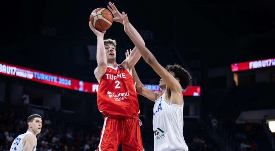 Türkiye, İtalya'yı 79-74 mağlup etti